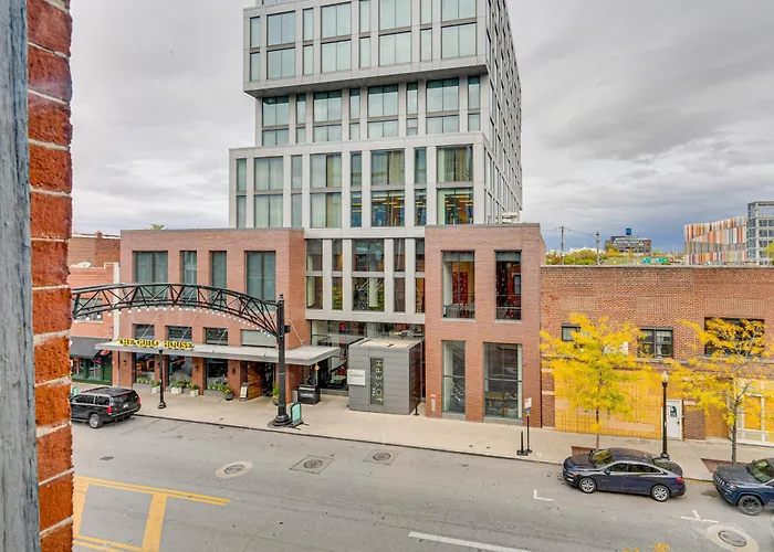 Parking, Walk To Convention Center, Secured Entry *